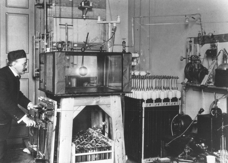 Illustration for article titled An Occult History of the Television Set
